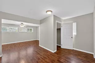 2505 Wood St, Sarasota, FL 34237 - Photo 36