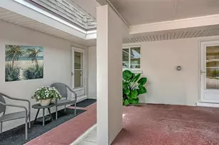 1900 Benjamin Franklin Dr, Sarasota, FL 34236 - Photo 28