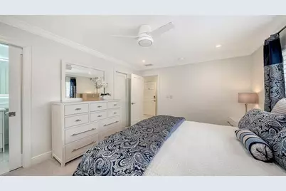 1900 Benjamin Franklin Drive #V11, Sarasota, FL 34236 - Photo 24