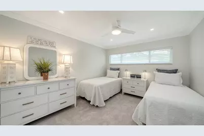1900 Benjamin Franklin Drive #V11, Sarasota, FL 34236 - Photo 26