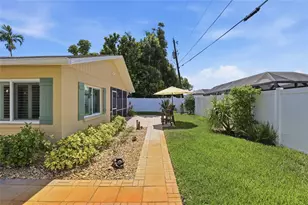 707 Beverly Rd, Venice, FL 34293 - Photo 26