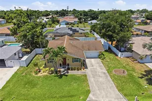 707 Beverly Rd, Venice, FL 34293 - Photo 32
