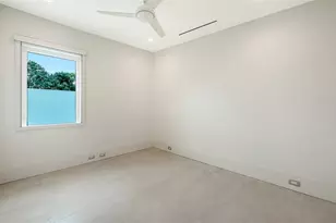 2138 Hawthorne St, Sarasota, FL 34239 - Photo 30