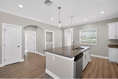 7977 49th Avenue N, Saint Petersburg, FL 33709 - Photo 12
