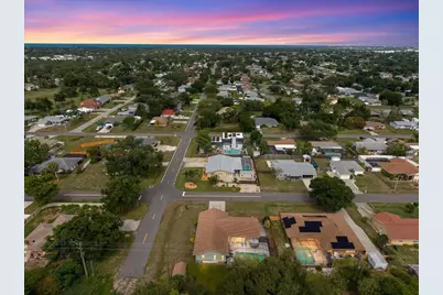 3041 Nocturne Road, Venice, FL 34293 - Photo 4