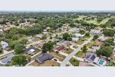 1006 De Leo Drive, Sarasota, FL 34243 - Photo 28