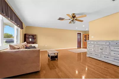 1006 De Leo Drive, Sarasota, FL 34243 - Photo 4