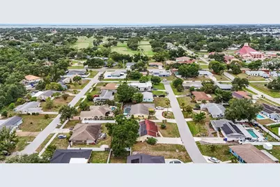 1006 De Leo Drive, Sarasota, FL 34243 - Photo 30