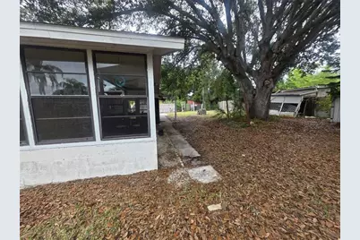 408 Pinewood Avenue, Nokomis, FL 34275 - Photo 4