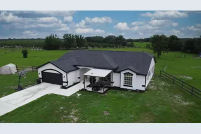 3442 NE Appaloosa Street, Arcadia, FL 34266 - Photo 2