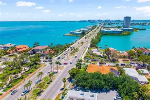 2525 Gulf of Mexico Dr, Longboat Key, FL 34228 - Photo 20
