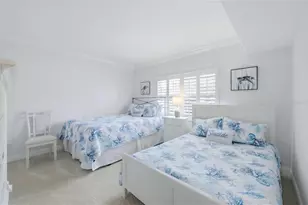 2110 Benjamin Franklin Dr, Sarasota, FL 34236 - Photo 30