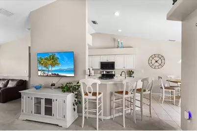 756 W Baffin Drive, Venice, FL 34293 - Photo 12