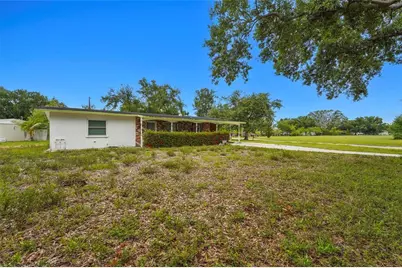 5320 41st Avenue W, Bradenton, FL 34209 - Photo 1