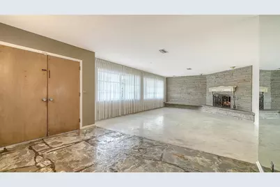 621 Alhambra Road, Venice, FL 34285 - Photo 14