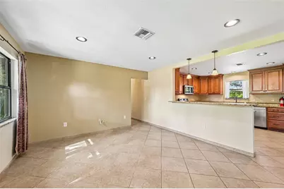 3304 Swaan Lane, Sarasota, FL 34235 - Photo 8