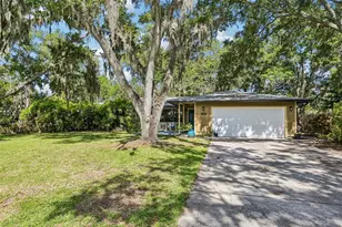 3304 Swaan Ln, Sarasota, FL 34235 - Photo 2