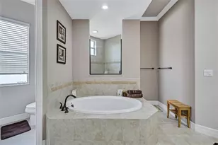 7511 Heritage Grand Pl, Bradenton, FL 34212 - Photo 24