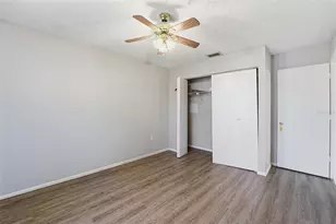 5080 Barrington Cir, Sarasota, FL 34234 - Photo 14