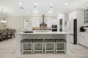 5315 San Remo Cir, Wimauma, FL 33598 - Photo 14