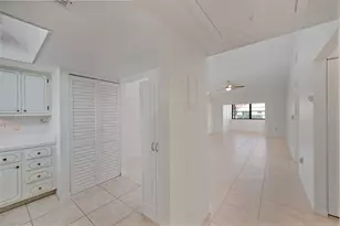 1407 58th St W, Bradenton, FL 34209 - Photo 4