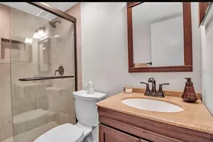 5420 Swift Rd, Sarasota, FL 34231 - Photo 24