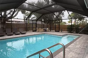 2026 Grove St, Sarasota, FL 34239 - Photo 2