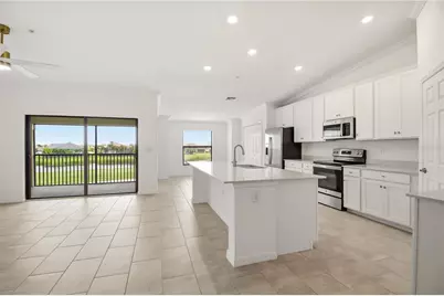 5695 Palmer Circle #203, Bradenton, FL 34211 - Photo 8