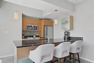 1350 Main St, Sarasota, FL 34236 - Photo 6