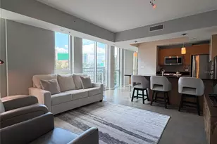 1350 Main St, Sarasota, FL 34236 - Photo 2