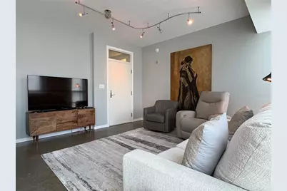 1350 Main Street #302, Sarasota, FL 34236 - Photo 4