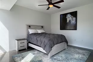 1350 Main St, Sarasota, FL 34236 - Photo 10