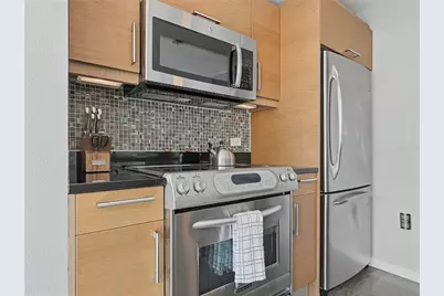 1350 Main Street #302, Sarasota, FL 34236 - Photo 8