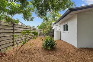 2605 Botany Ave, Sarasota, FL 34239 - Photo 44