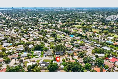 2605 Botany Avenue, Sarasota, FL 34239 - Photo 58
