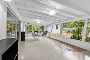 2605 Botany Ave, Sarasota, FL 34239 - Photo 32