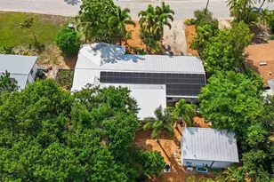 2605 Botany Ave, Sarasota, FL 34239 - Photo 54