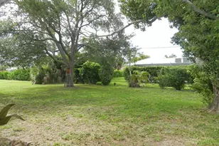 216 Chardin Dr, Nokomis, FL 34275 - Photo 24