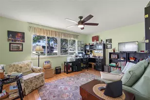 1325 Glen Oaks Dr E, Sarasota, FL 34232 - Photo 8
