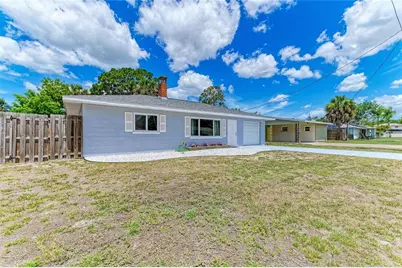 5510 21st Street Court W, Bradenton, FL 34207 - Photo 2