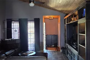 221 Dade Ave, Sarasota, FL 34232 - Photo 10