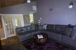 221 Dade Ave, Sarasota, FL 34232 - Photo 8