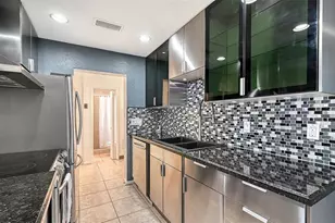 3681 Stokes Dr Dr, Sarasota, FL 34232 - Photo 8