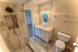 7302 9th Ave W, Bradenton, FL 34209 - Photo 18