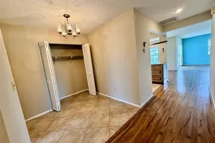 7302 9th Ave W, Bradenton, FL 34209 - Photo 4
