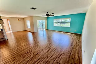 7302 9th Ave W, Bradenton, FL 34209 - Photo 6