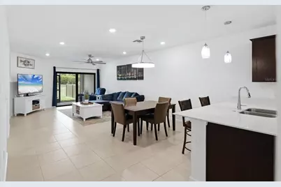 6499 Silverstar Drive, Sarasota, FL 34240 - Photo 2