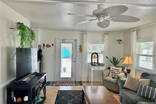 2503 16th St W, Bradenton, FL 34205 - Photo 18