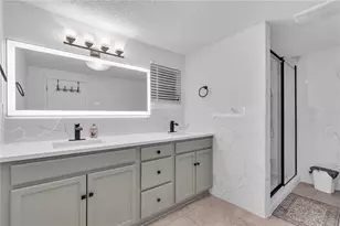 7420 Cass Cir, Sarasota, FL 34231 - Photo 24