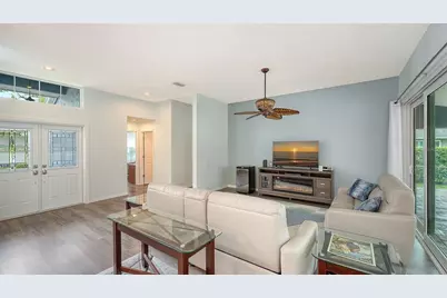 4391 Maplewood Lane, Sarasota, FL 34238 - Photo 12